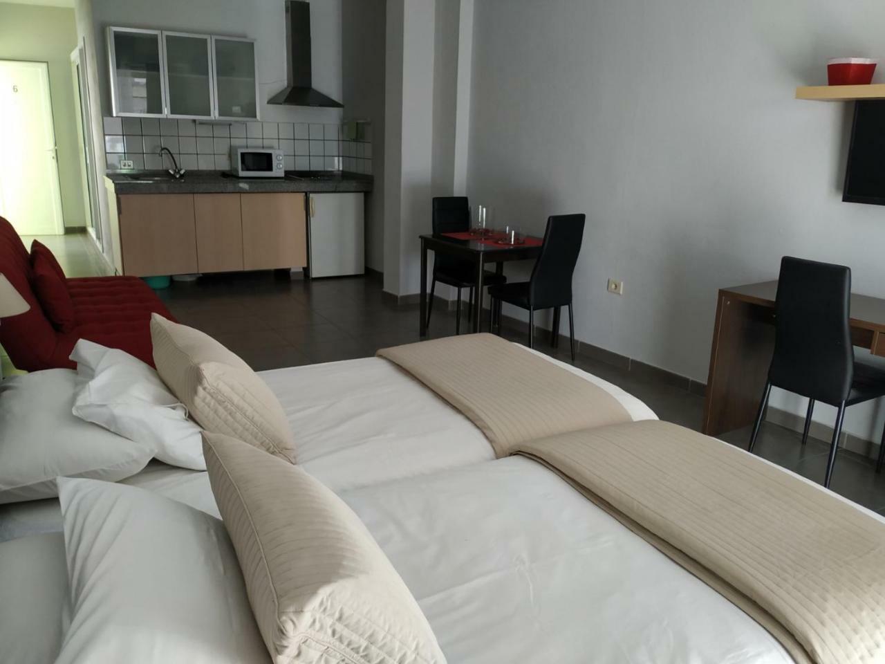 לוס יאנוס דה אריאדנה Apartamentos El Patio מראה חיצוני תמונה